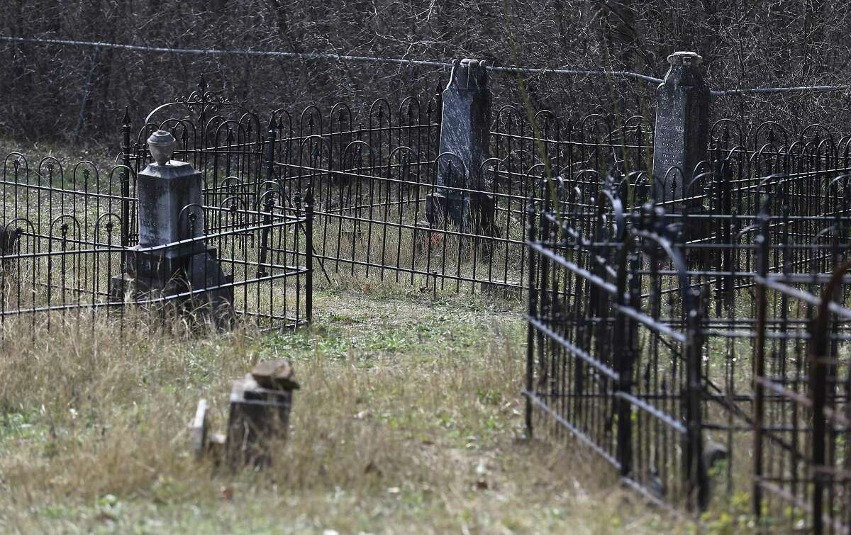 Headstones are seen at the Samuel McCulloch Cemetery. McCulloch was a free black soldier who became the first casualty of the Texas revolution. He’s one of numerous African American heroes in the history of Texas and San Antonio. Members of the San Antonio African American Community Archive and Museum are concerned about the lack of diversity featured in the January 2018 edition of Texas Highways coverage of San Antonian’s tricentennial where African Americans are only mentioned as slaves in the timeline of San Antonio. (Kin Man Hui/San Antonio Express-News)