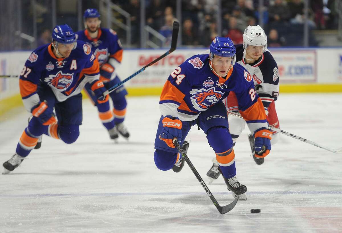 Bridgeport Sound Tigers v. Hartford Wolf Pack AHL hockey at the Webster Bank Arena in Bridgeport, Conn. on Sunday, February 18, 2018.