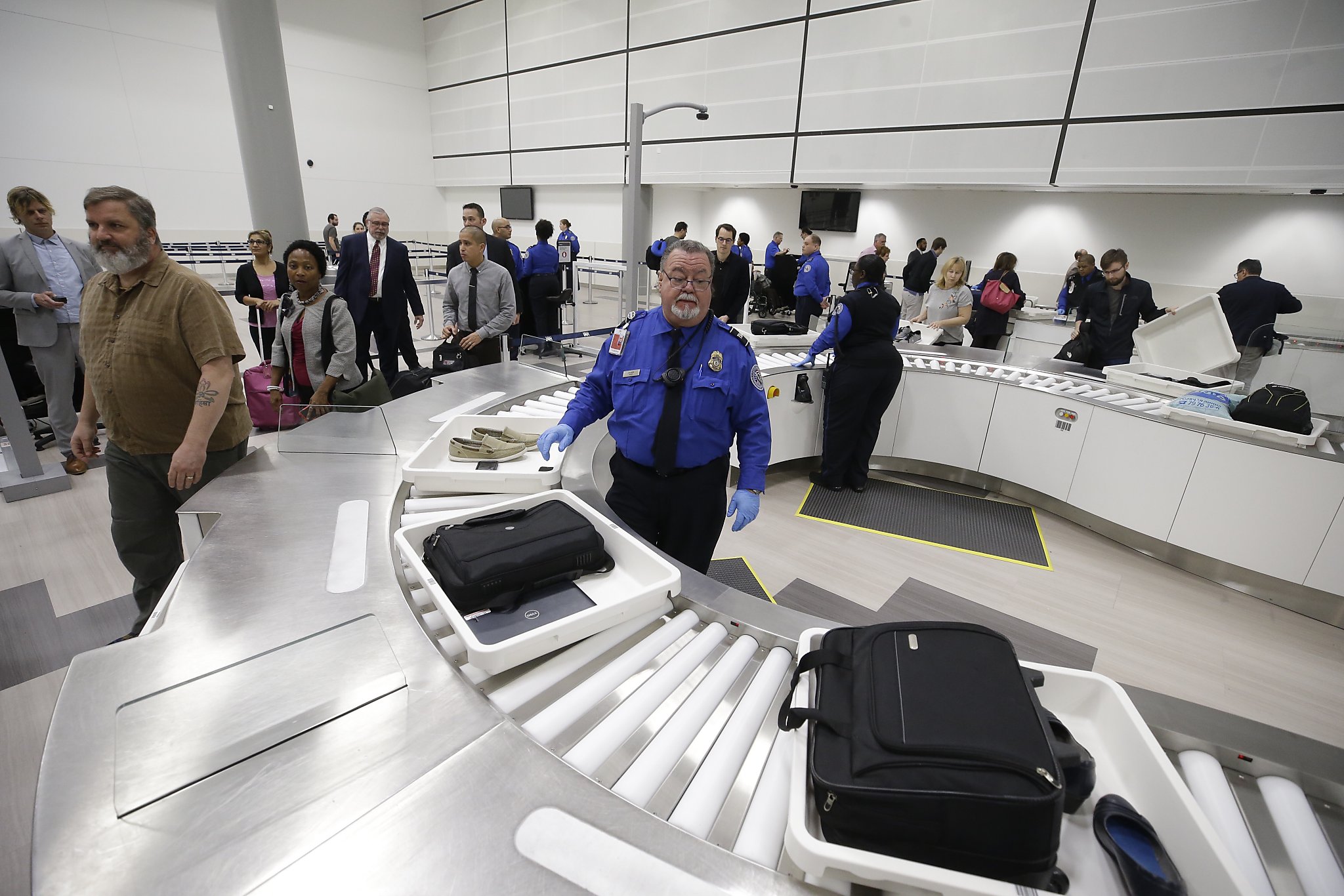 Big changes at SFO's new automated security lanes SFGate
