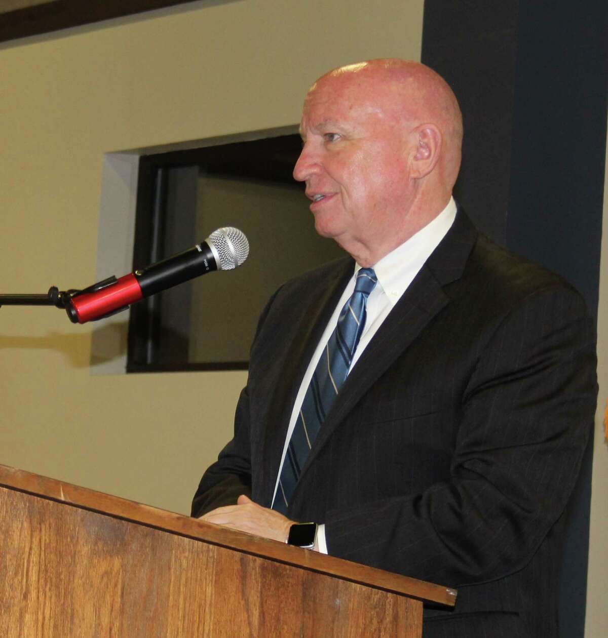 U. S. Representative of Texas Kevin Brady discusses the tax reform at the San Jacinto County Republican Party's Reagan Dinner on Feb. 17.
