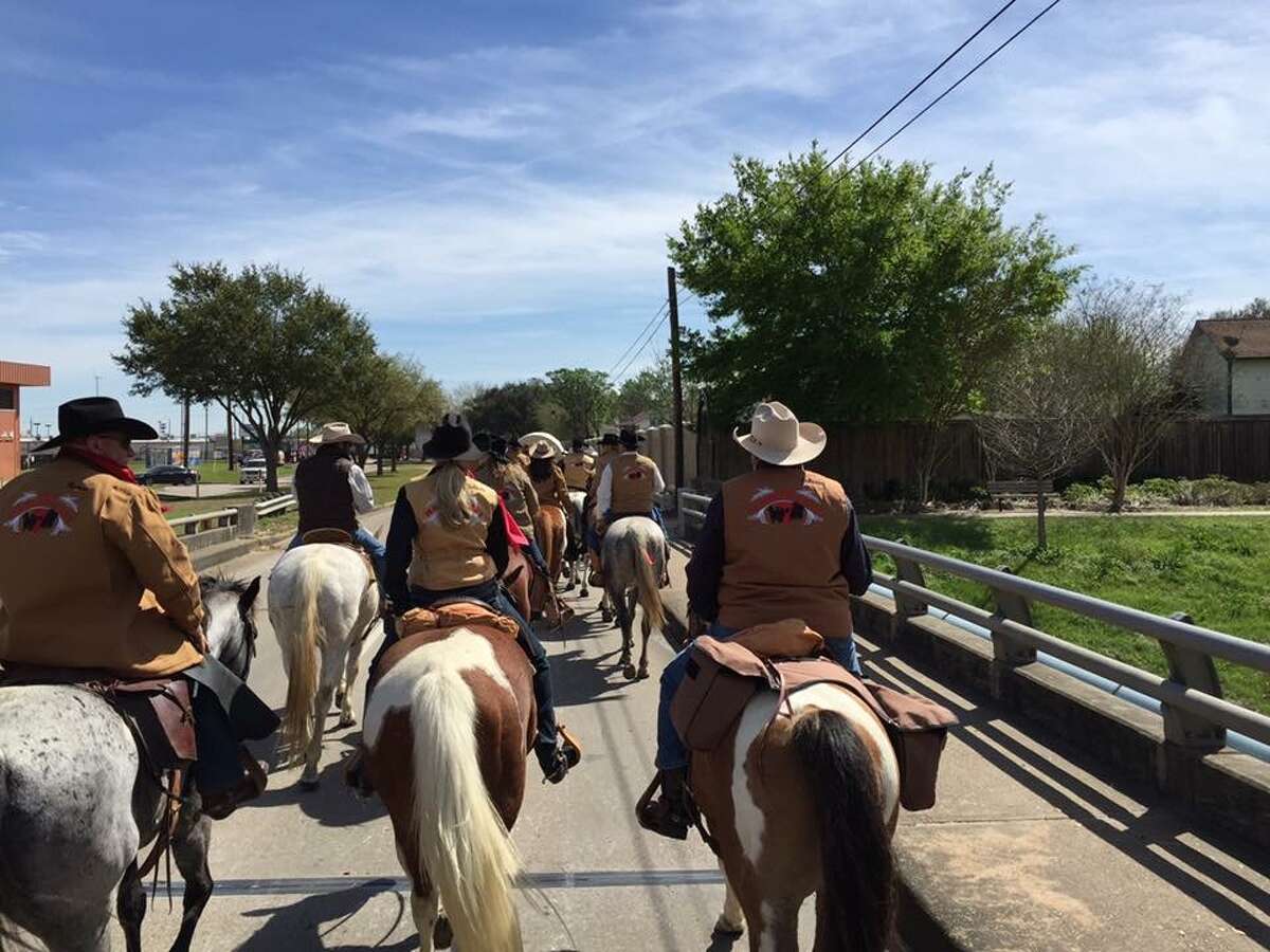 Houston Livestock Show & Rodeo trail rides raise awareness, carry on ...