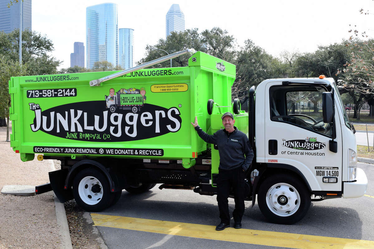 Junkluggers trash removal service opens in Houston