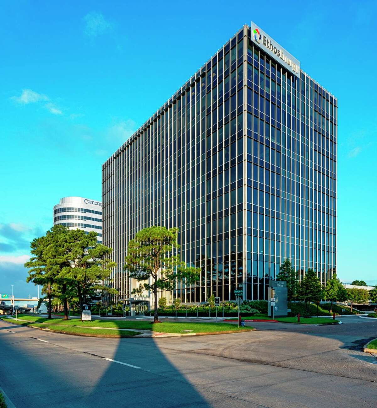 Hertz Investment Group buys Brookhollow Central office complex