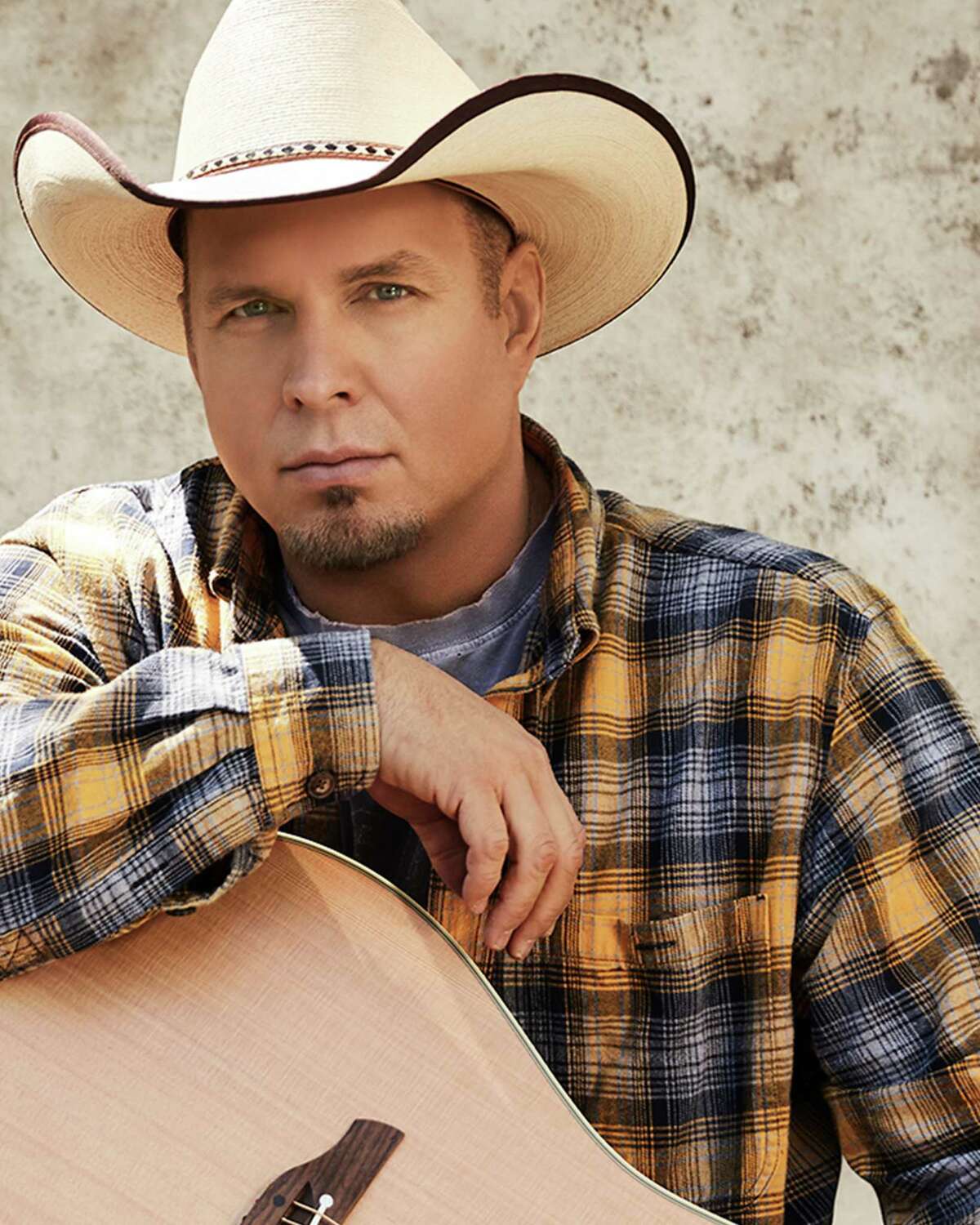 Texas country stars sing the praises of RodeoHouston performer Garth Brooks