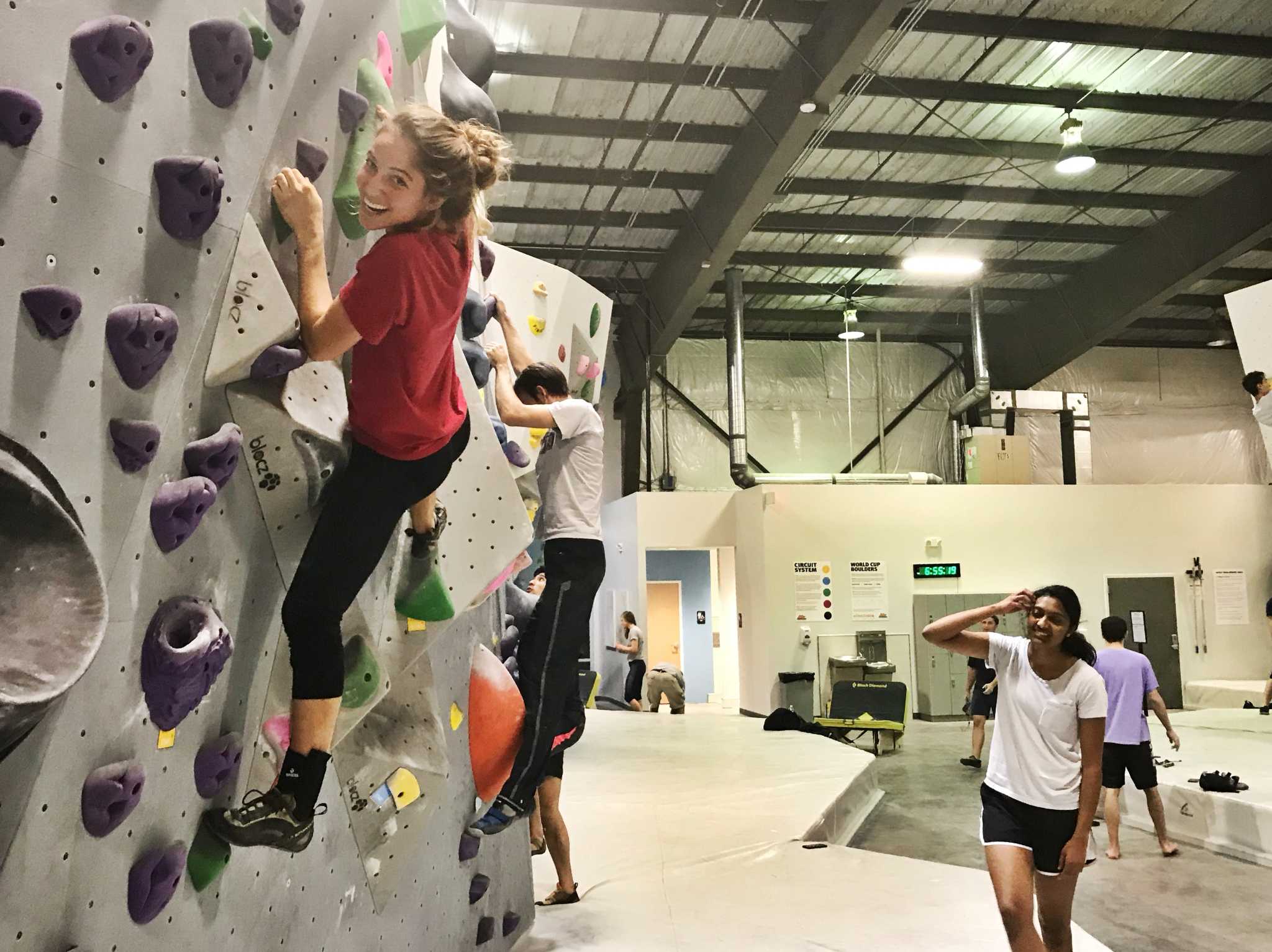 Momentum Katy to host climbing competition