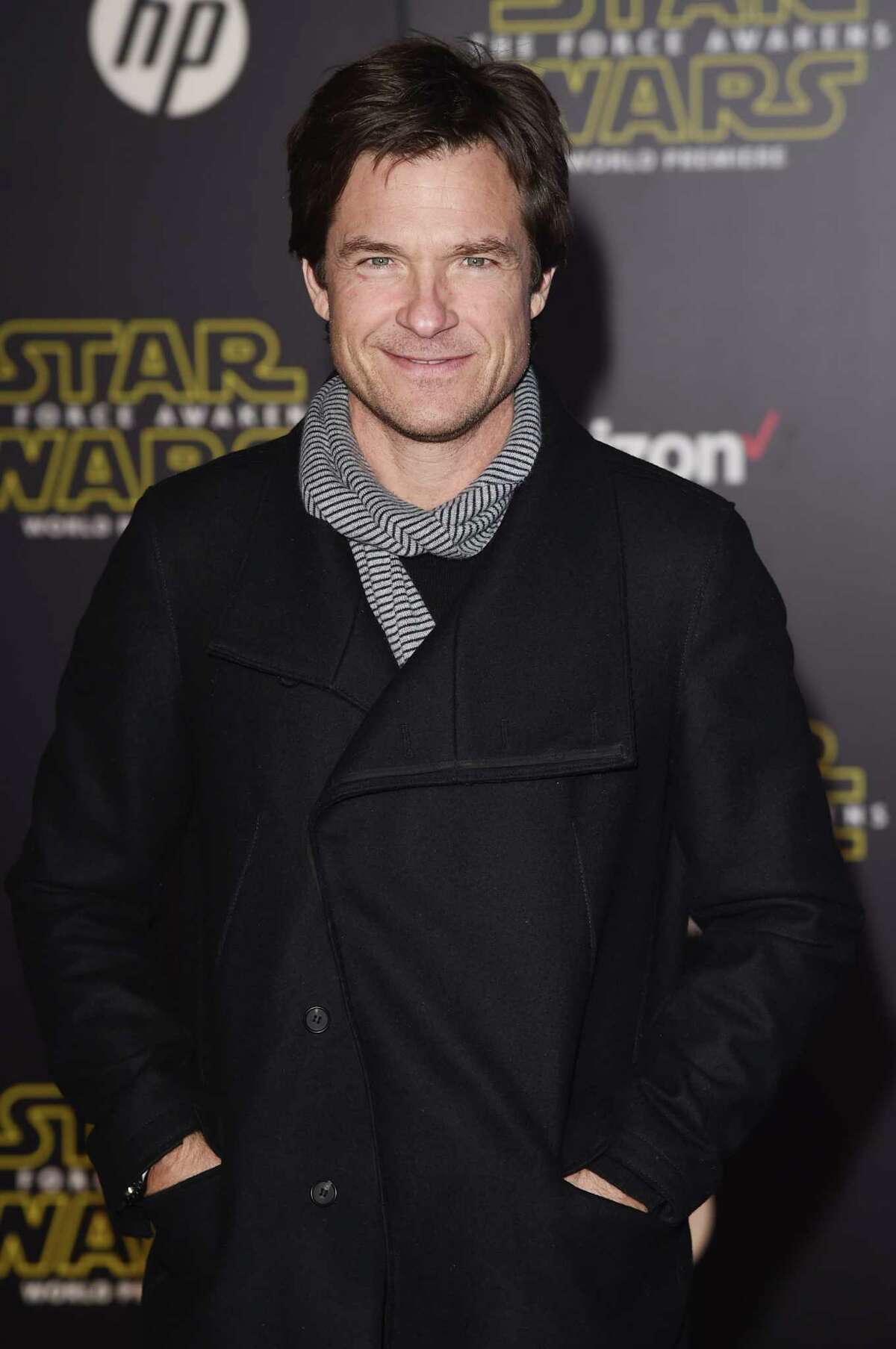 HOLLYWOOD, CA - DECEMBER 14: Actor Jason Bateman attends Premiere of Walt Disney Pictures and Lucasfilm's "Star Wars: The Force Awakens" on December 14, 2015 in Hollywood, California. (Photo by Jason Merritt/Getty Images) ORG XMIT: 584247853