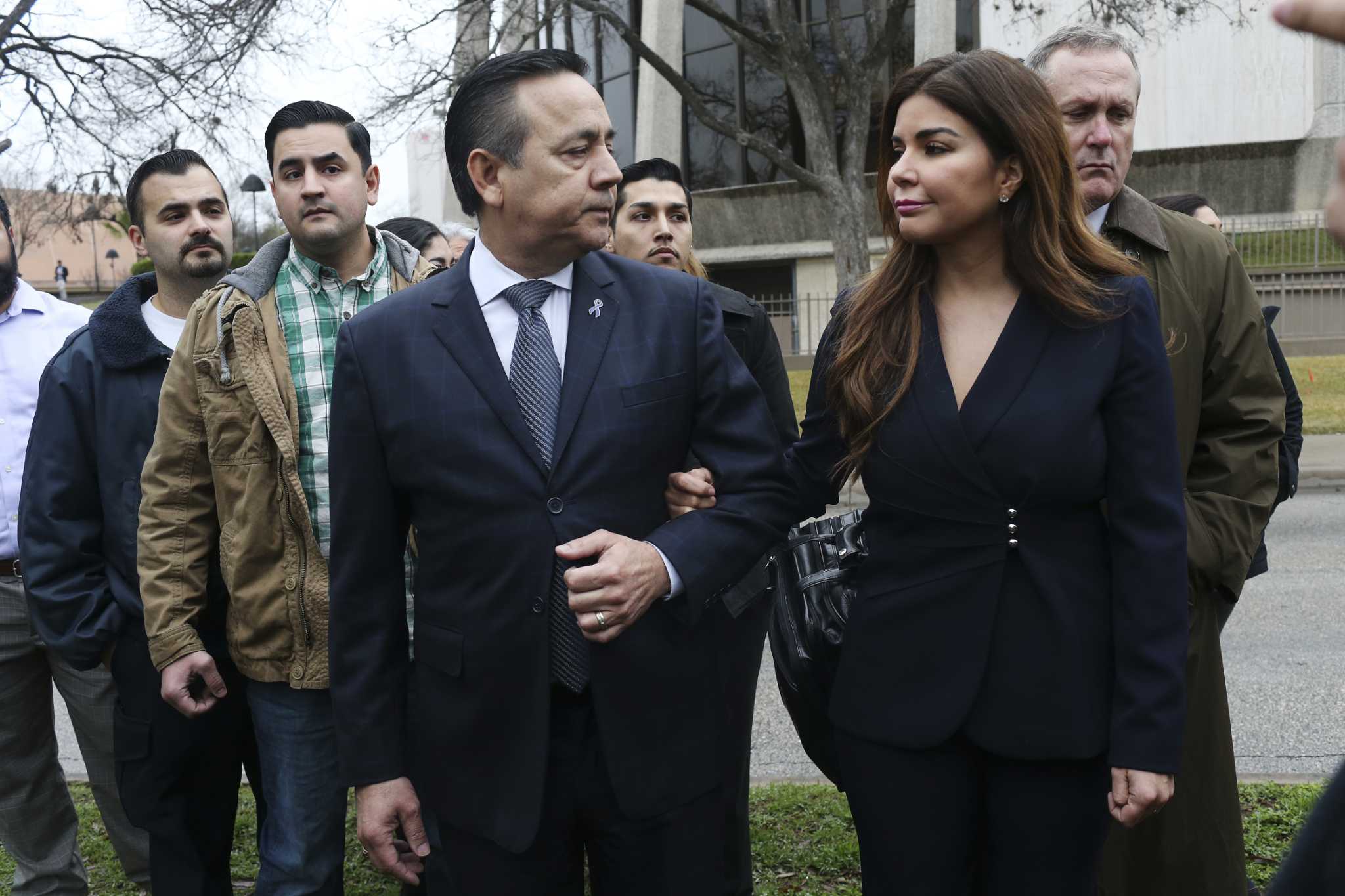 Senator: Uresti wants to talk with family after Democrats’ call for him ...