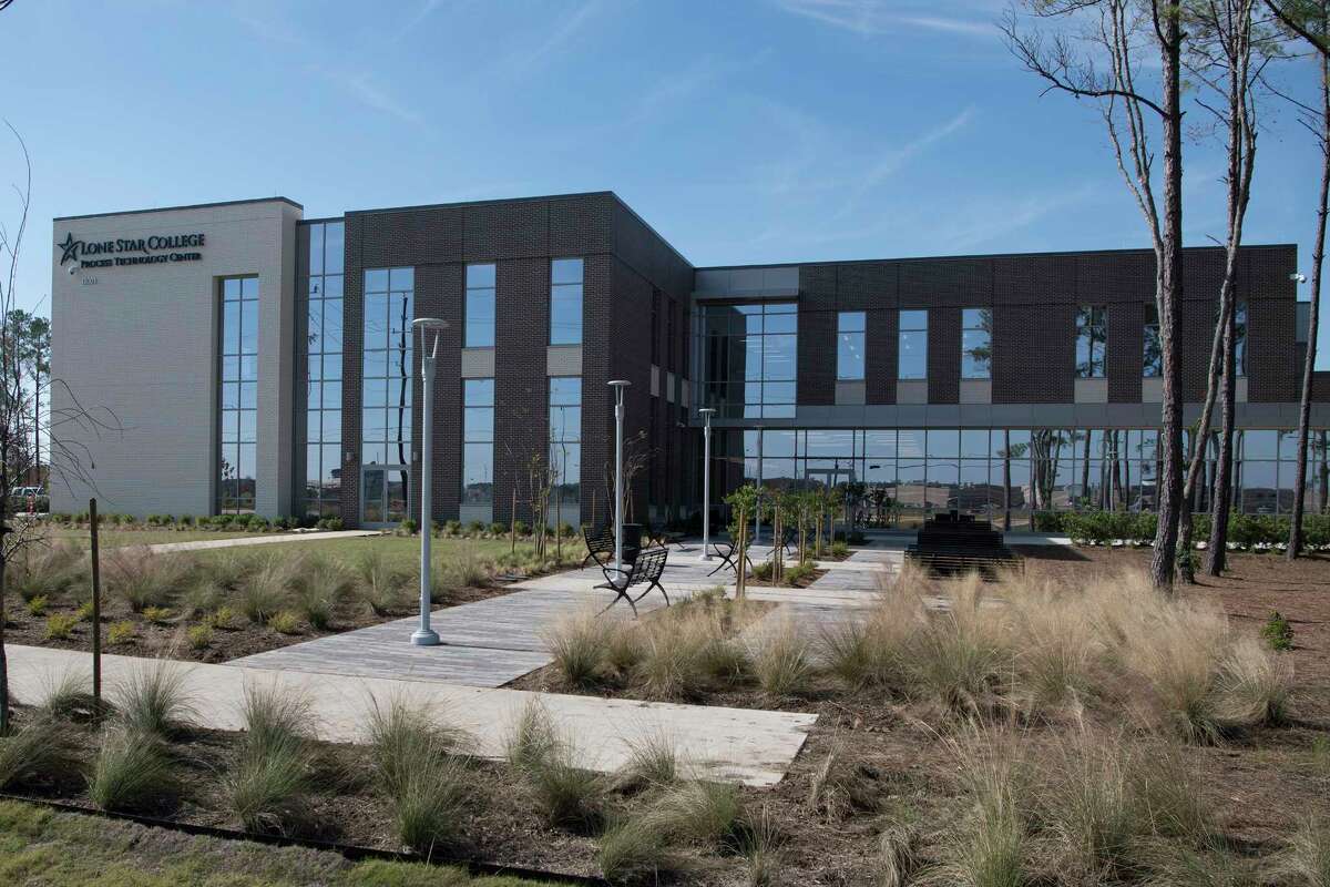 Lone Star opens 8acre process technology campus in Generation Park