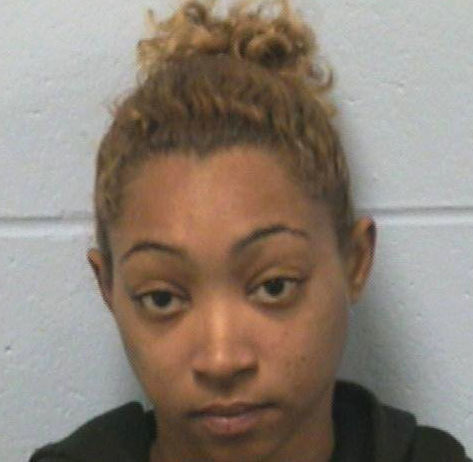 Authorities searching for Macoupin County felon