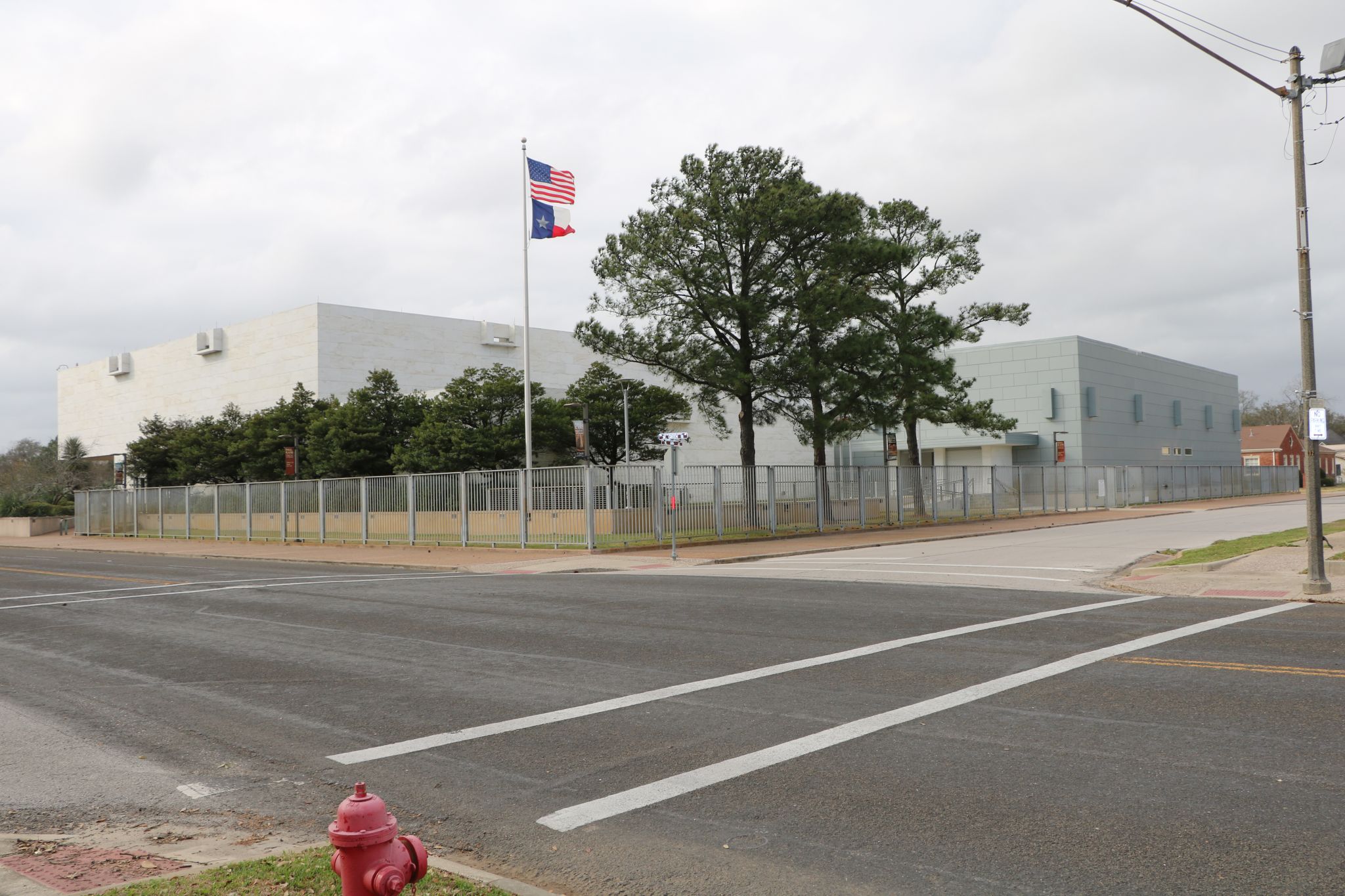 Photos New Stark Education Center, Archive opens