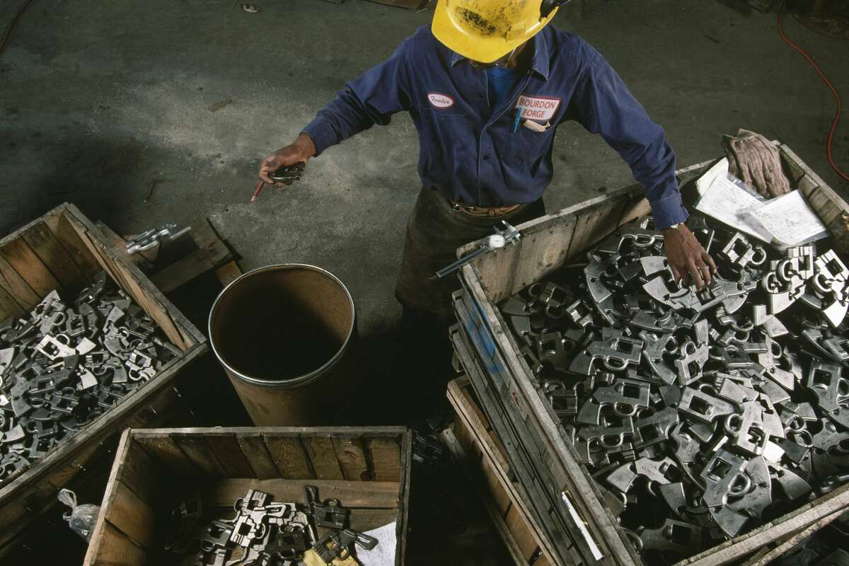 Making guns in the United States