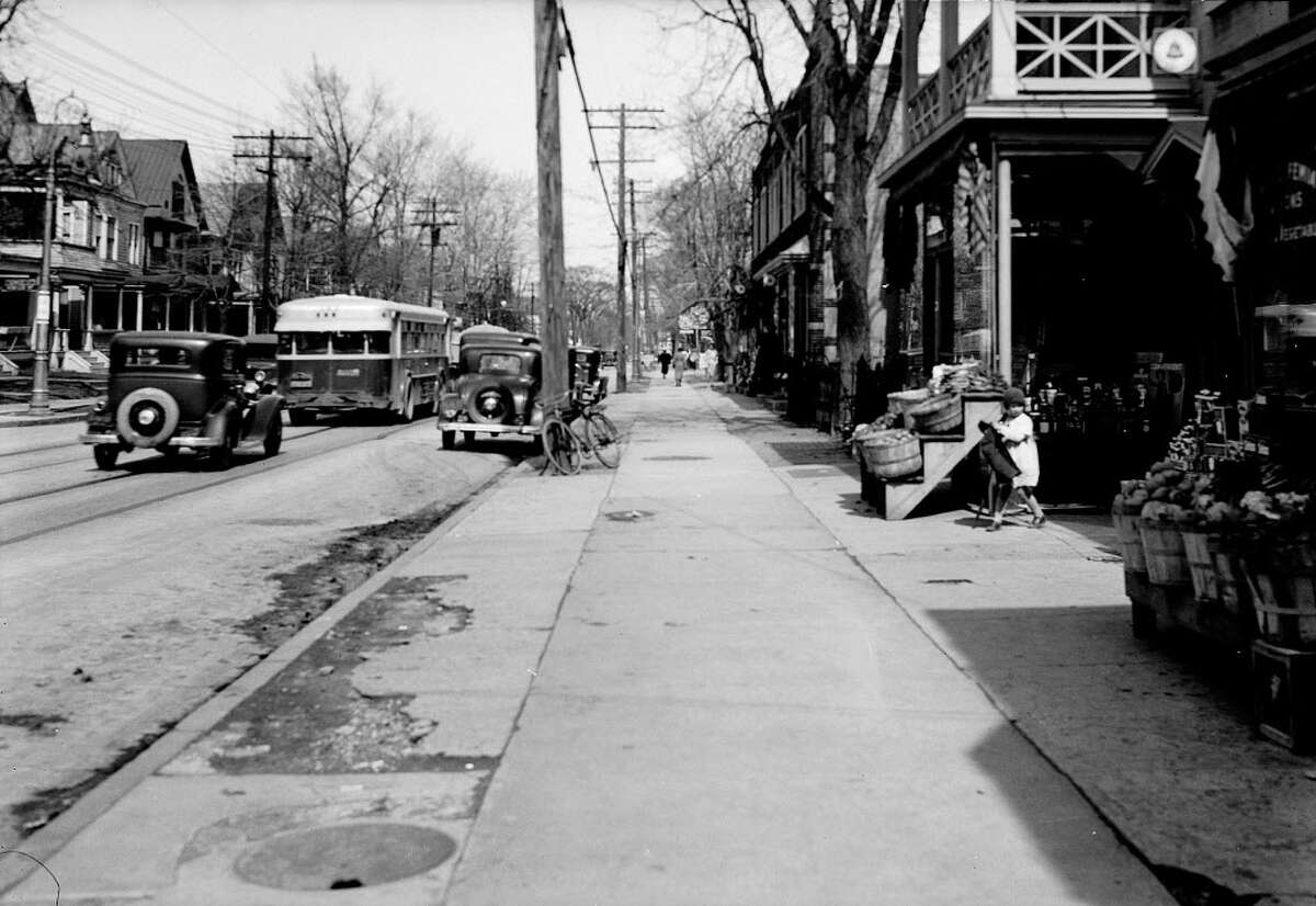 Historical photos The streets of Albany in the 1930s, 40s