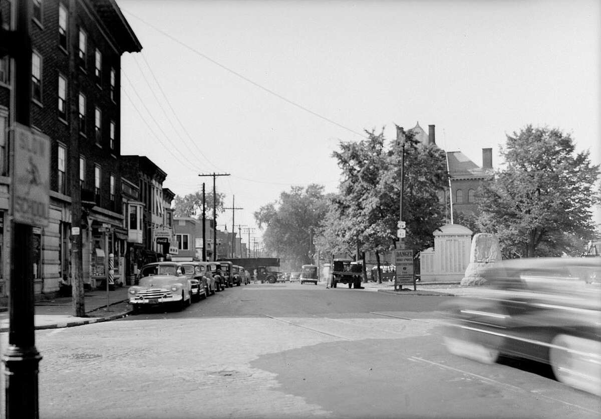 Historical photos The streets of Albany in the 1930s, 40s