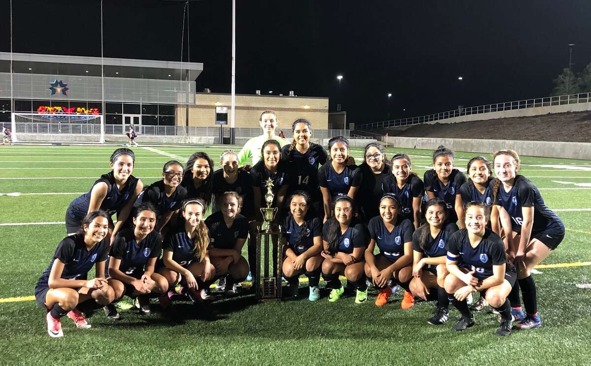 Lady Eagles Soccer Open Playoffs Wednesday at Mansion Park – Tyrone Eagle  Eye News