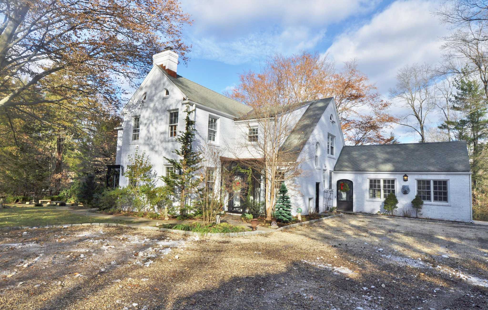 On the Market / Own an estate Churchill once rested his head at