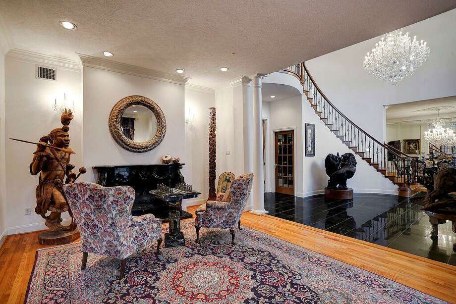 Baytown mansion for sale is like a secret paradise off Interstate 10