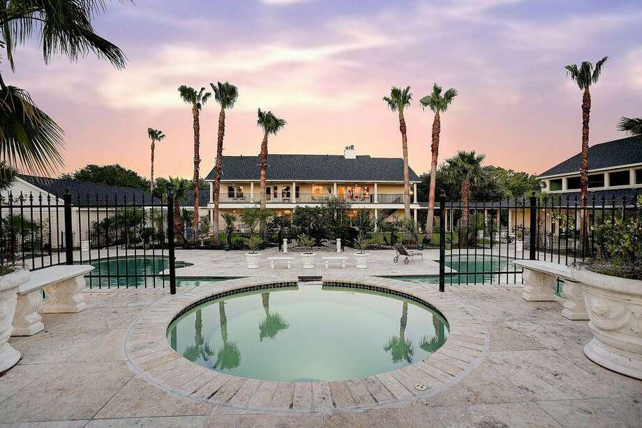 Baytown mansion for sale is like a secret paradise off Interstate 10