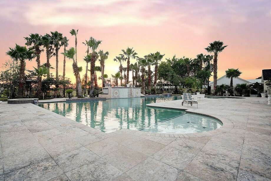 Baytown mansion for sale is like a secret paradise off Interstate 10