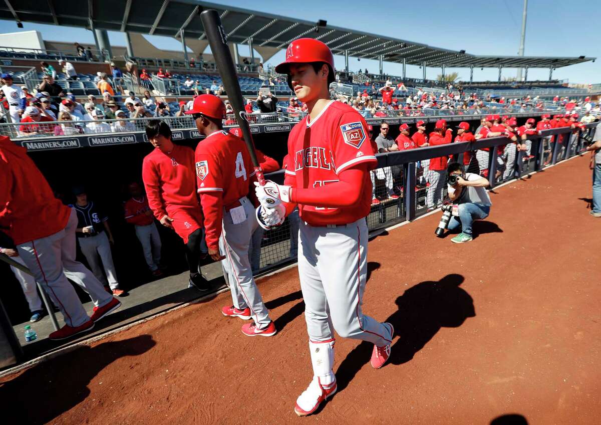 Shohei Ohtani has RBI single, two walks in batting debut with Angels