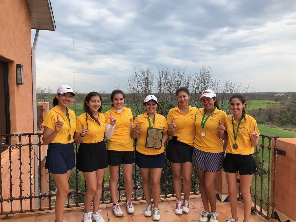 The Alexander girls’ golf team took first place in the Nixon Golf Invitational last Monday at Laredo’s Max Golf Course. The Lady Bulldogs were led by Monica Rangel, who fired an 83 — good for second place individually. Paola Morales shot 86 and tied for fourth place overall. Freshmen Catherine Flores (88) and Danniell Hale (90), also finished in the top 10. Marifer Verduzco, Daniella Morales, Estefania Diaz, and Emily Munoa also contributed.