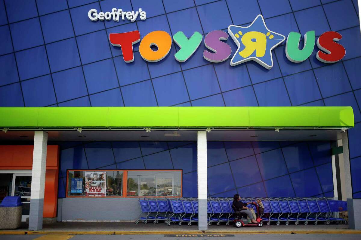 PHOTOS: Best toys of the 20th century A customer exits from a Toys R Us store in Louisville, Kentucky, on Sept. 18, 2017. See which toys shaped the 20th century...