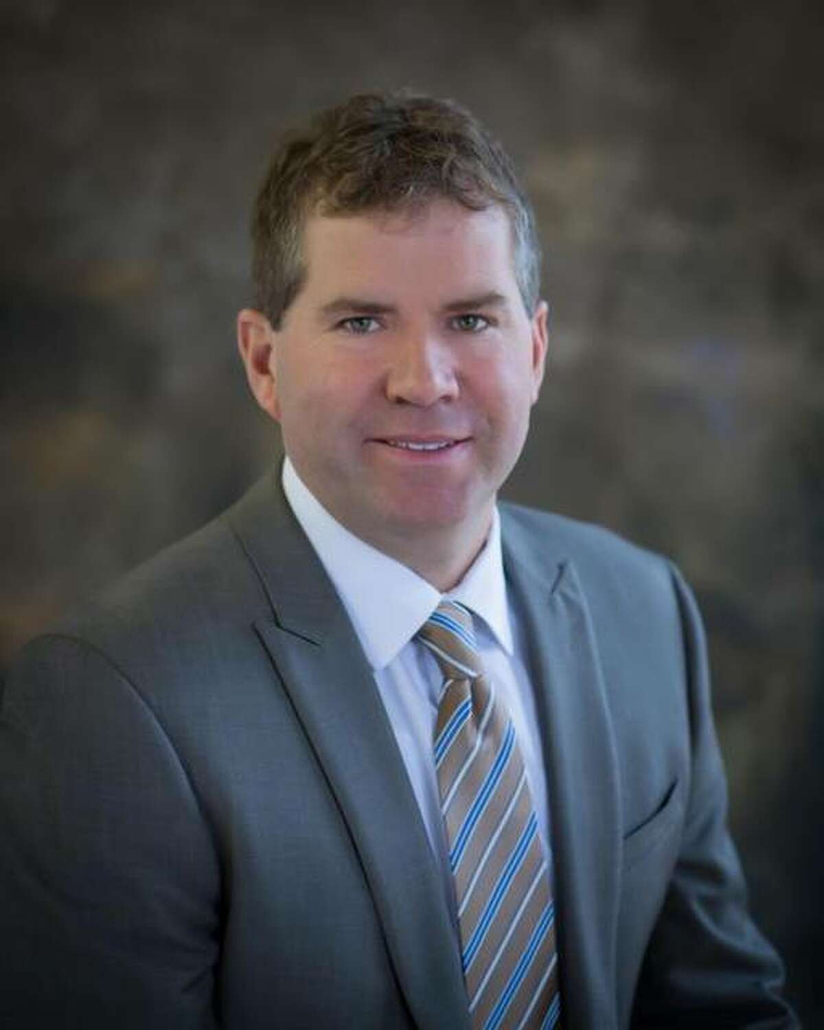 Patton continues fight for Illinois Senate seat's Republican nomination