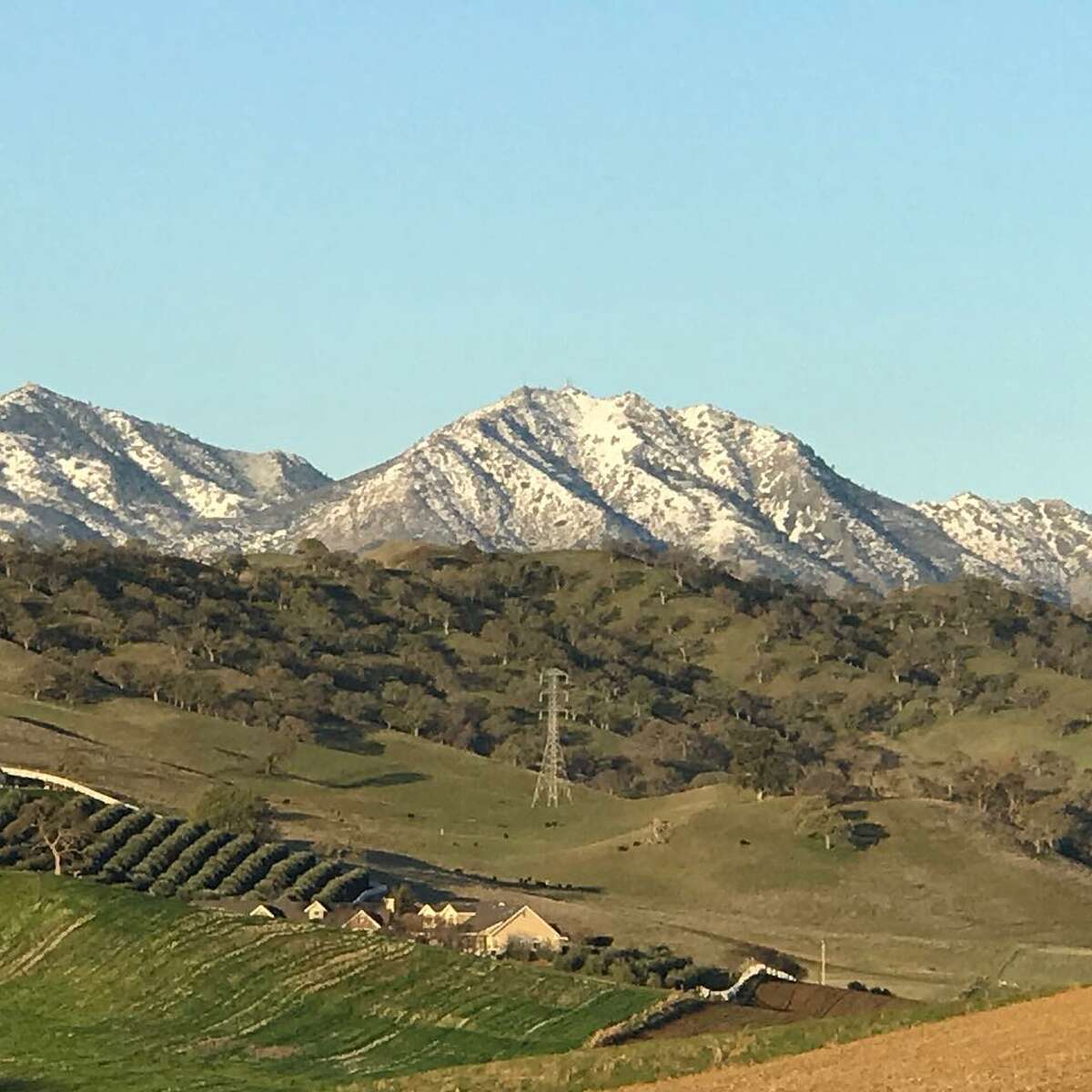 Bay Area snow 'Mt. Diablo looks like the Matterhorn at Disneyland'