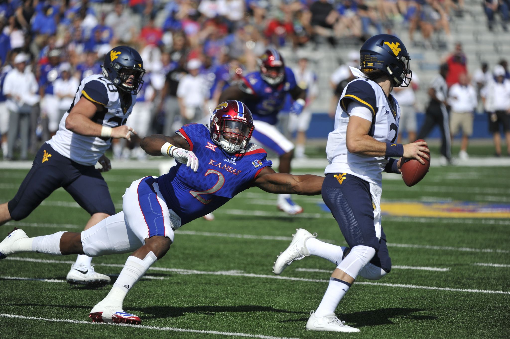 Kansas football's Dorance Armstrong Jr. declares for 2018 NFL draft, Sports