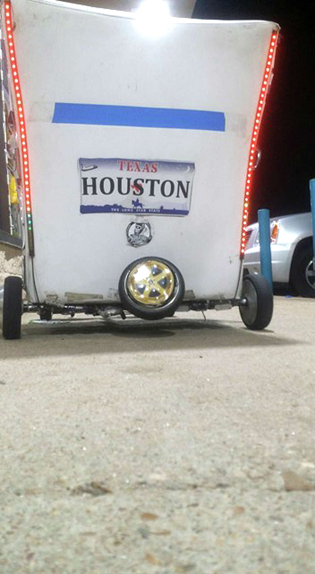 Houston Man Turns Heads In Motorized Astros Themed Chair