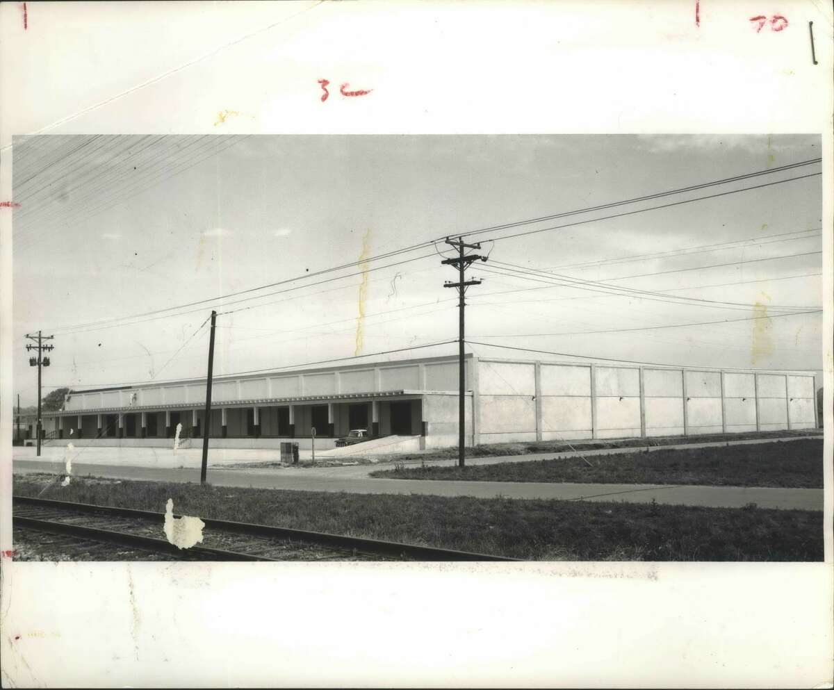 March 22, 1959Weingarten grocery store in Houston area.