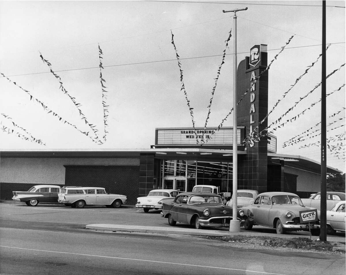 Feb. 15, 1961Randalls Supermarket No. 2 opened Wednesday at a new location on Griggs Road. The store now occupies more than 20,000 square feet of floor space and employs about 60 people.
