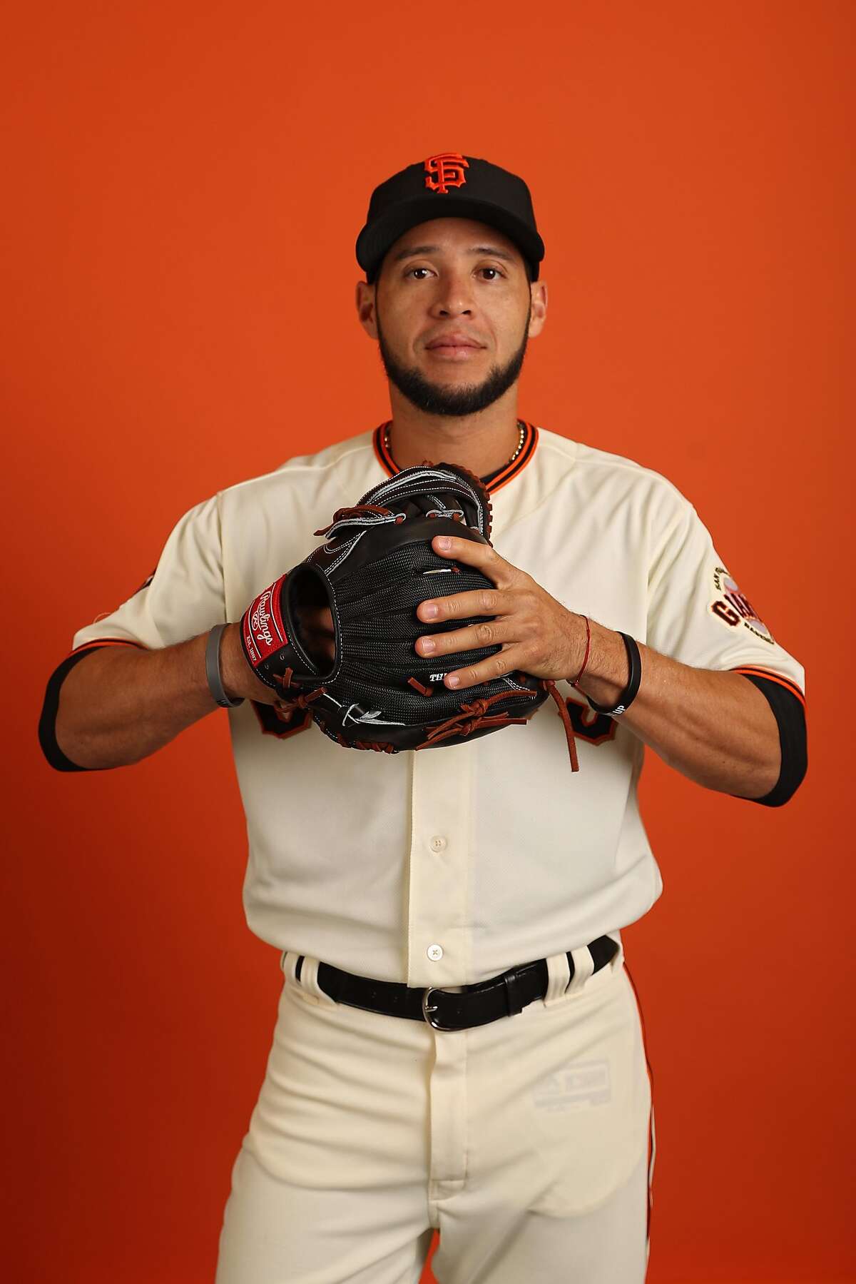 Gregor Blanco helping any way he can in return to Giants