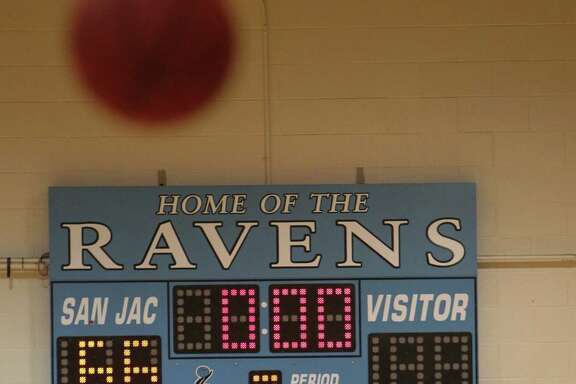 San Jacinto's Anders gym has been the home court of champions and future NBA players, but when the clock hits zero on the final home game tonight, an era will end.