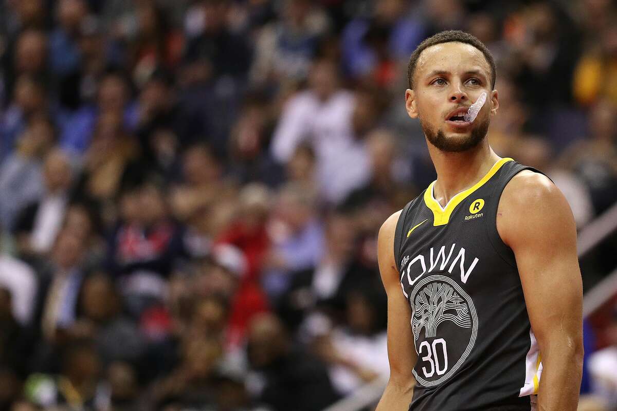 Stephen Curry during a game against the Washington Wizards on February 28, 2018 in Washington, DC.