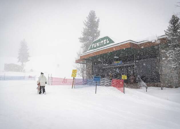 Blizzard warning for Sierra: 'A short walk could be deadly'