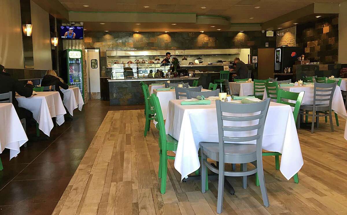 Review Basil Mediterranean Kitchen speaks Turkish fluently