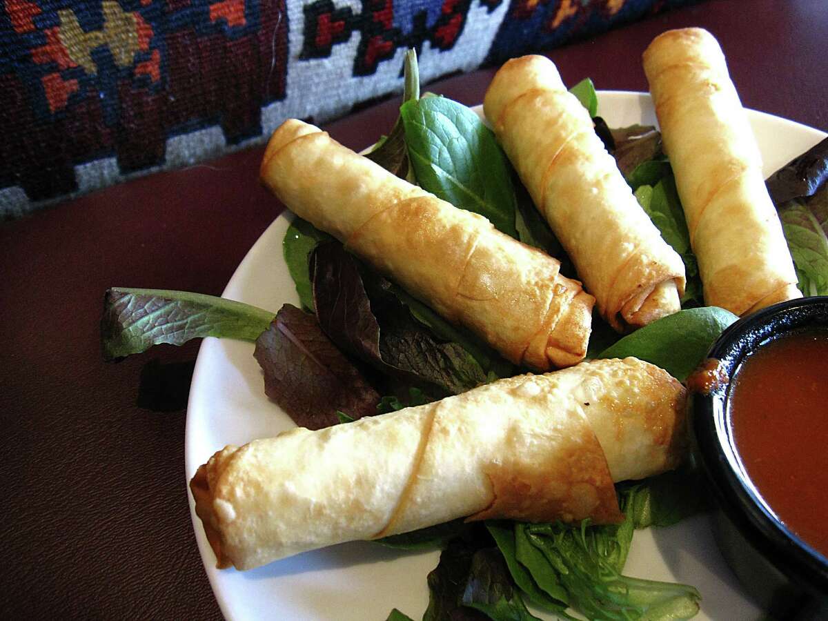 Review Basil Mediterranean Kitchen speaks Turkish fluently