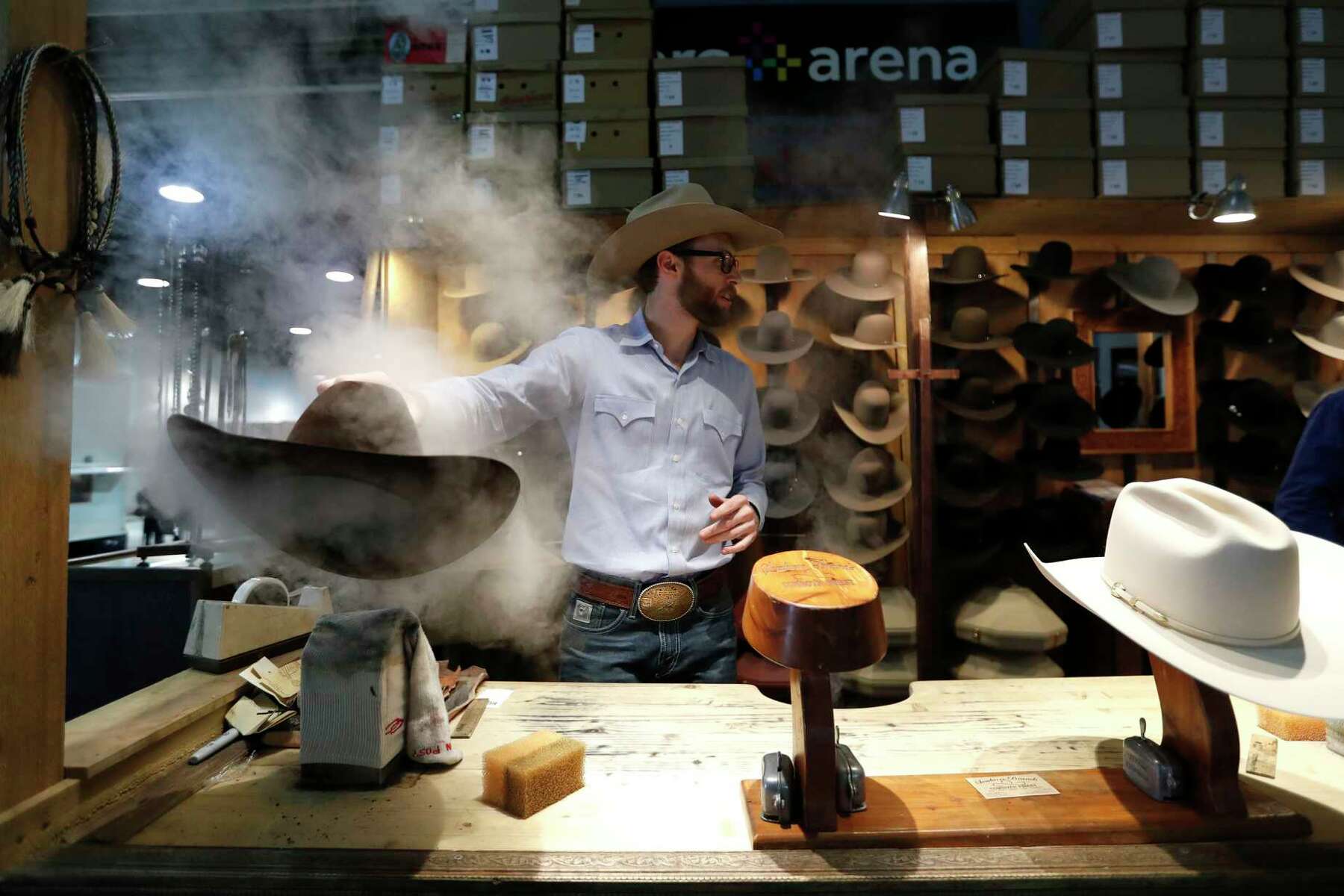 hat steamer machine