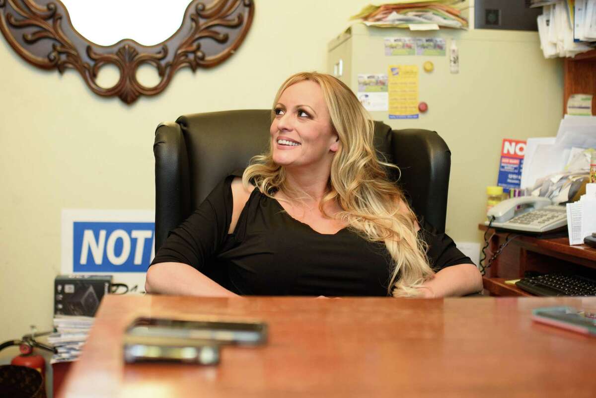 Stormy Daniels Sets Up Crowdfunding Account To Raise Funds For Donald