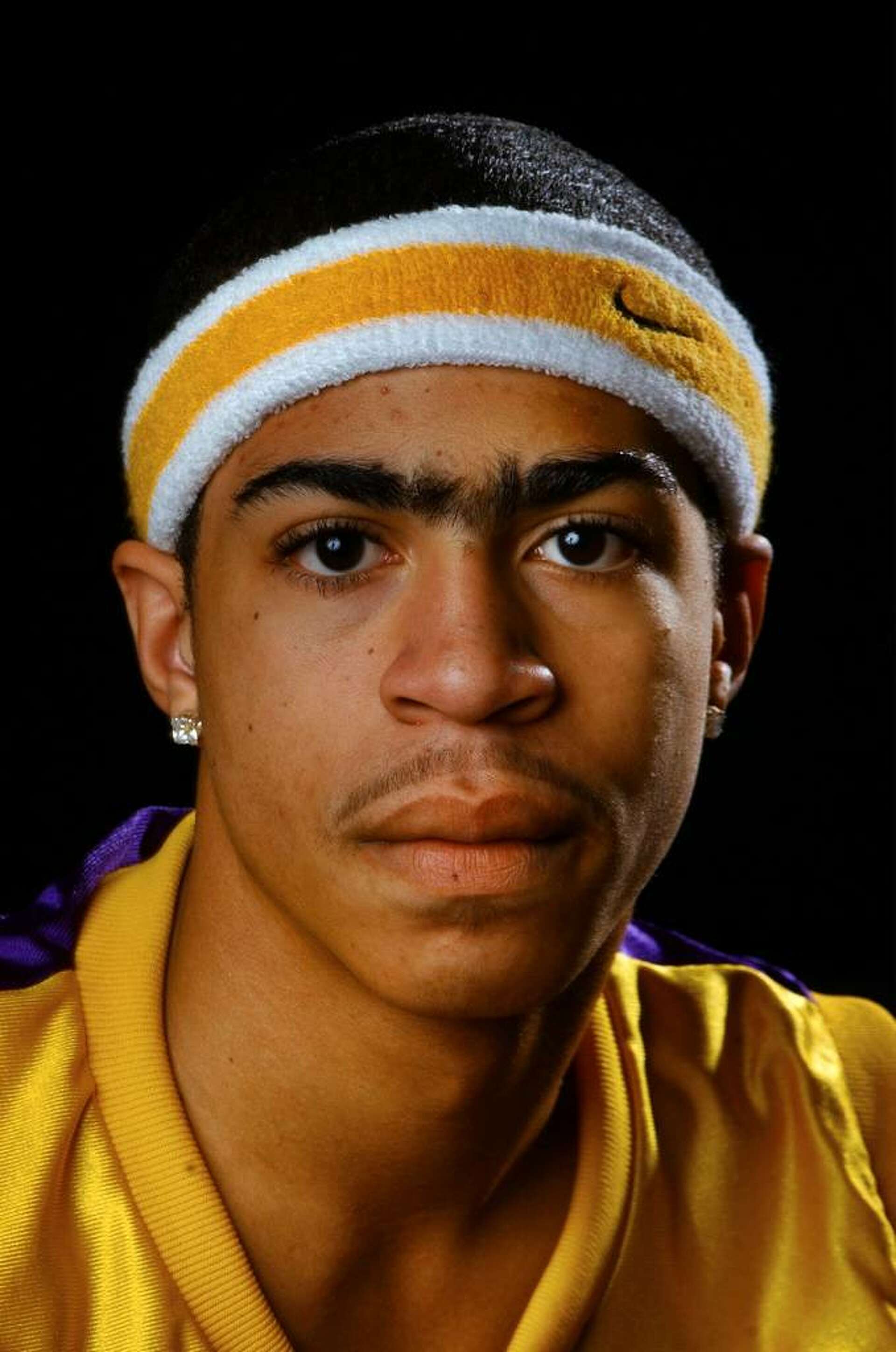 Cops: Hoops star Mayben dealt cocaine