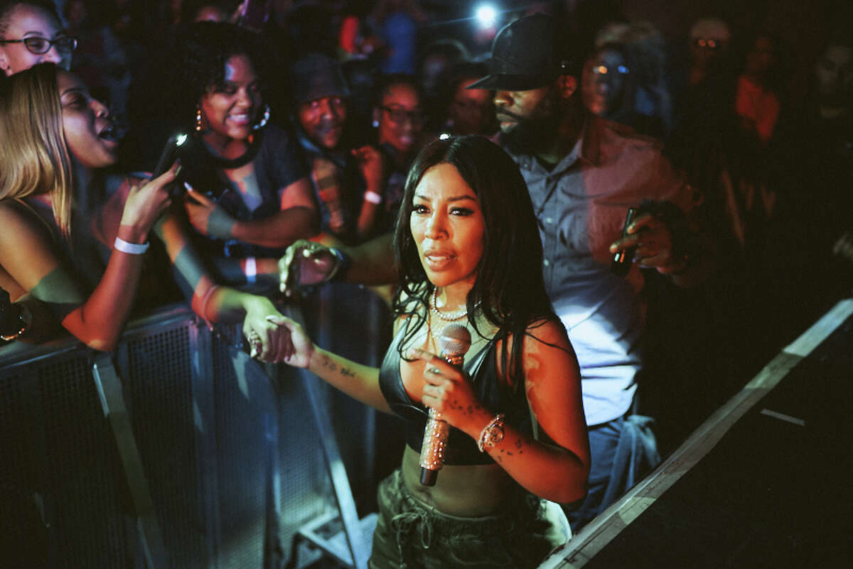 Reality TV personality and R&B singer, K. Michelle, entertained at a packed Aztec Theater Saturday night March, 3, 2018.