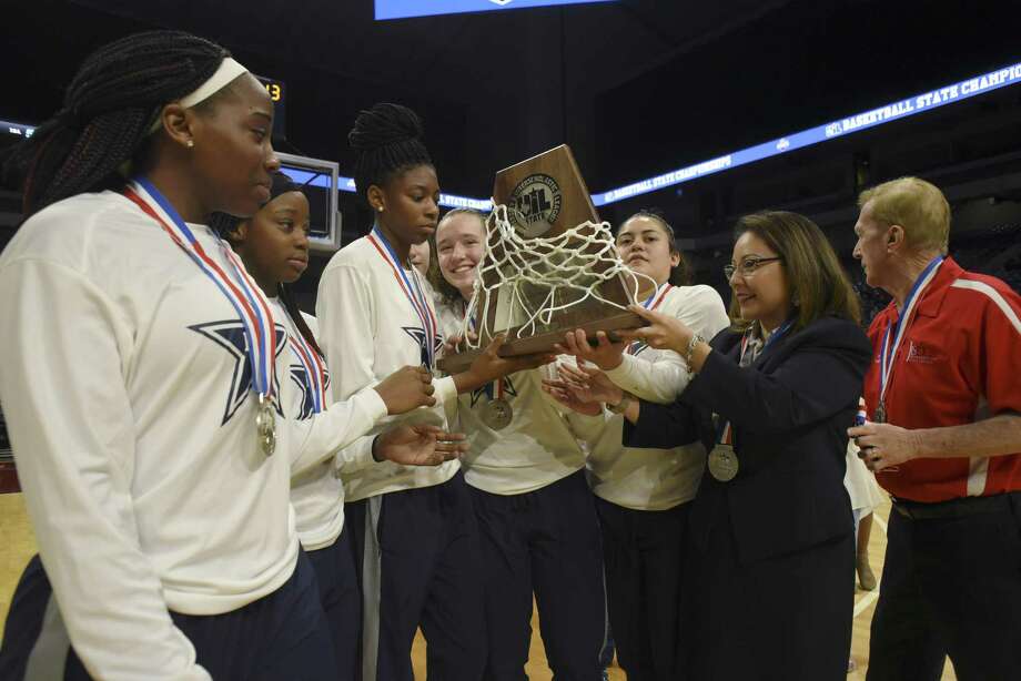 Argyle Turns Away Veterans Memorial In 4a Championship San