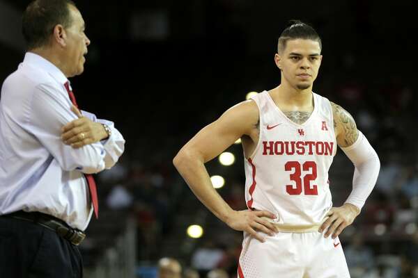 For Uh Coach Kelvin Sampson It S Been A Long And Winding Road
