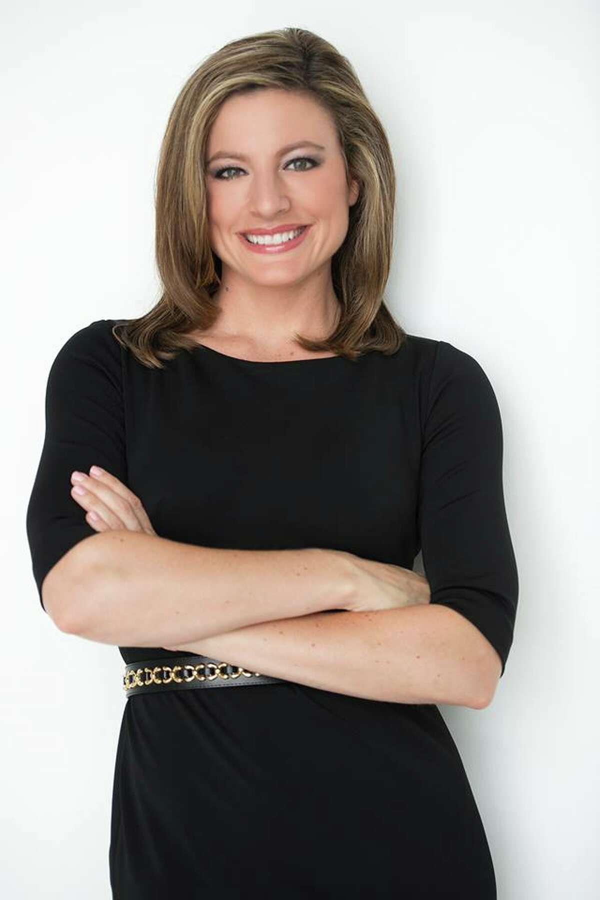 Anne McCloy is the 5 and 5:30 p.m. news anchor for CBS 6 News Albany, on weekdays right after Ellen. She also files daily and investigative reports.