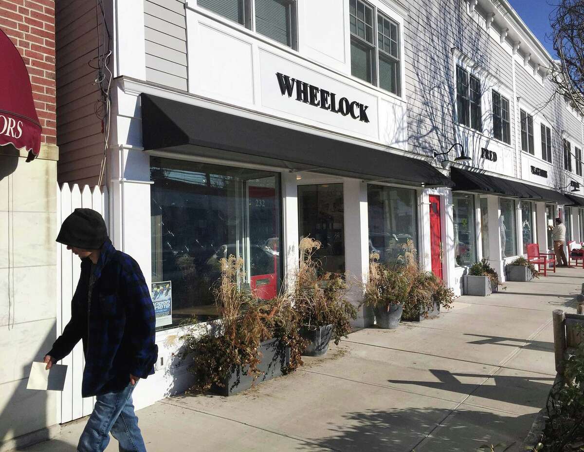 Old Greenwich business district renovation nears completion