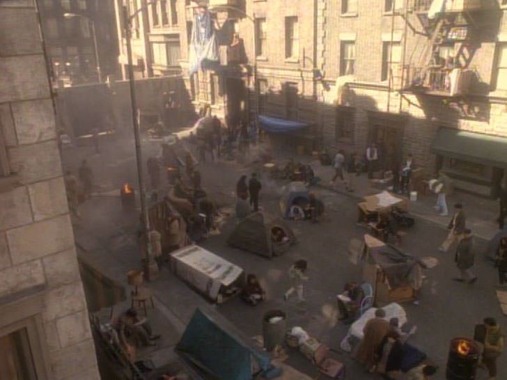 Reddit Goes Nuts Over 1995 Trek Image Depicting Sf Homeless In 24