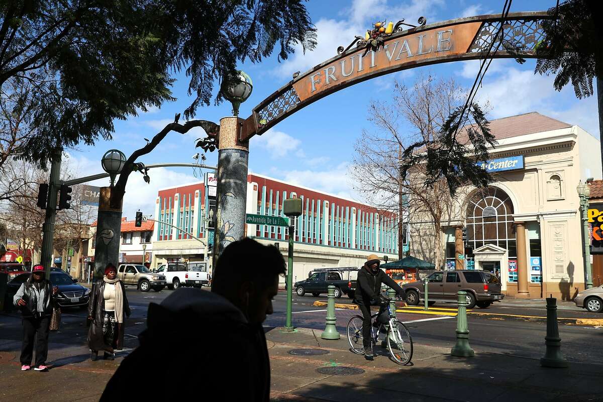 Transitvillage housing in Oakland’s Fruitvale gets going, after years