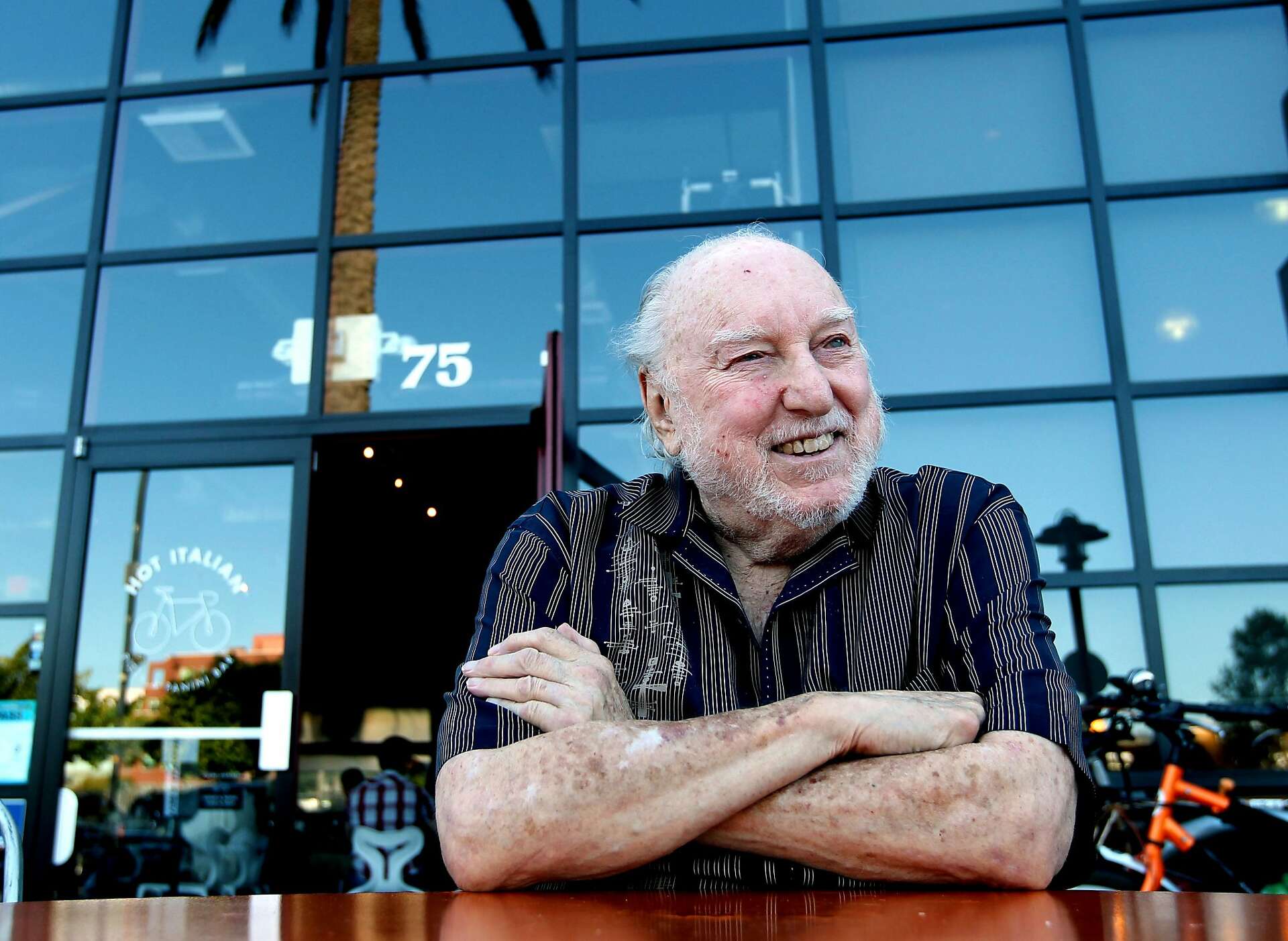 Russ Solomon, founder of legendary Tower Records, dies at 92 while(02)