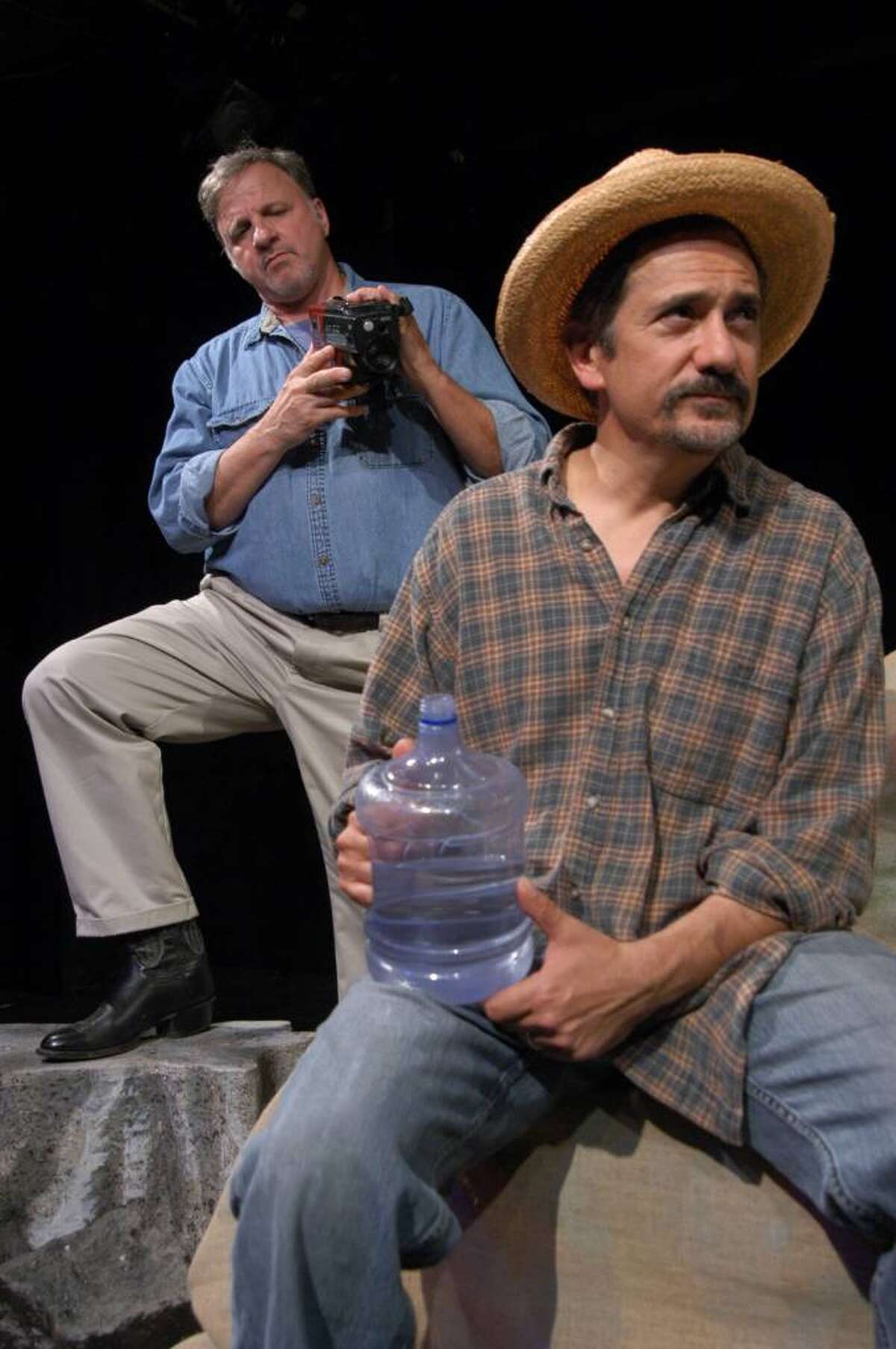 Stageworks tackles life, death on U.S. border