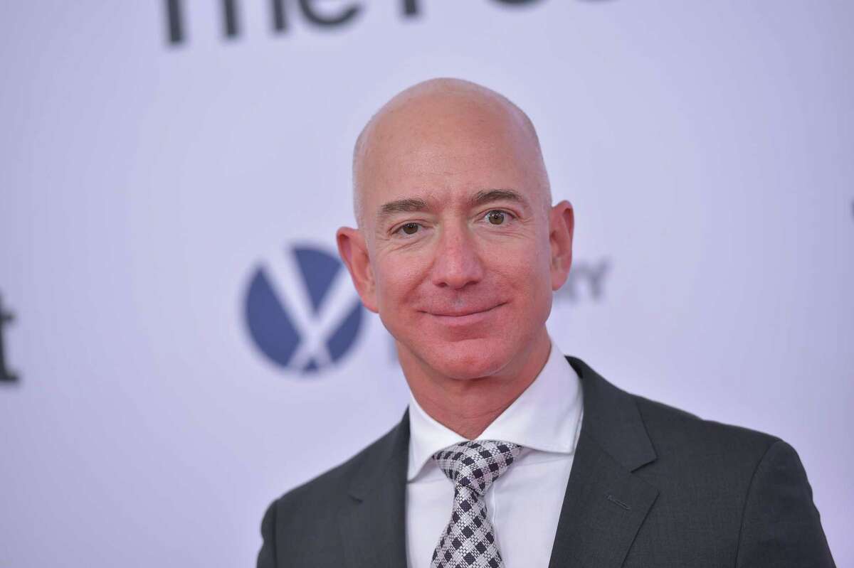 Jeff Bezos Becomes The Richest Man In Modern History Topping 150 Billion 7326